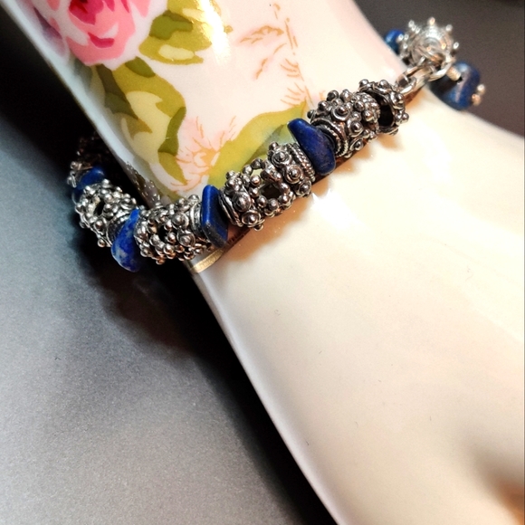 Vintage Modernist Ethnic Tribal Bracelet w/Lapis - Picture 5 of 9
